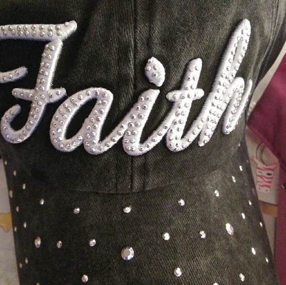 Faith Hat - Picture 3 of 7